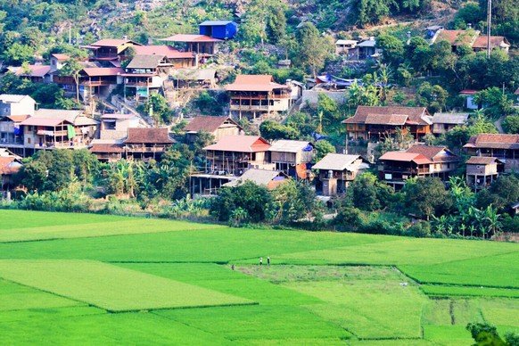 Pac Ngoi Village