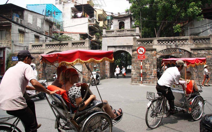 hanoi travel fish