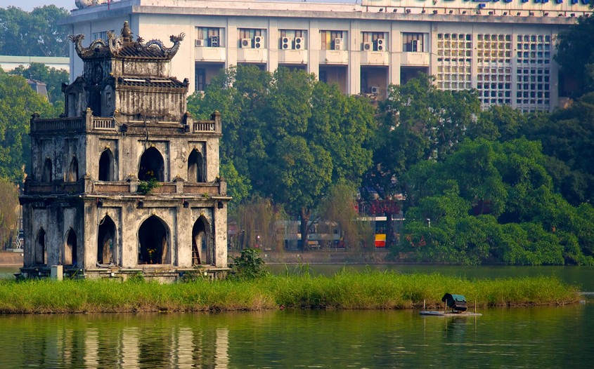 Hoan Kiem Lake