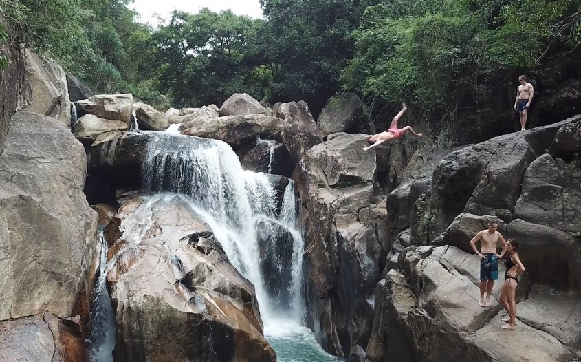 Cliff jumping in Ba Ho waterfalls - Nha Trang