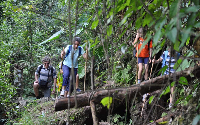 trekking in ba be national park