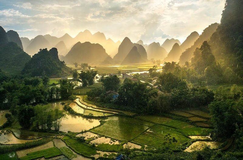 Cao bang Geopark - hiking in northern vietnam