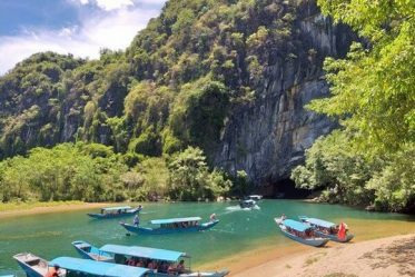 phong nha cave-paradise cave tour 1 day